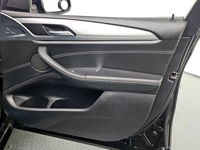 2021 BMW X3 xDrive 20i M Sport photo 28
