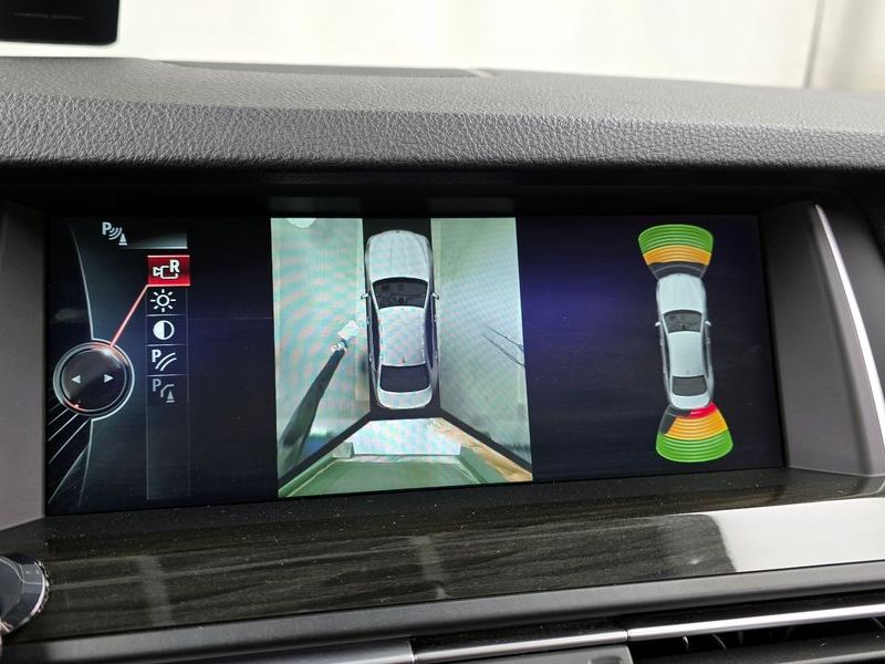 2014 BMW 5 Series 528i xDrive Luxury photo 15
