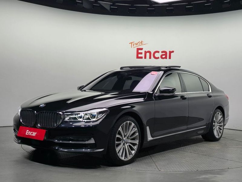 2016 BMW 7 Series 750Li xDrive Prestige photo 1
