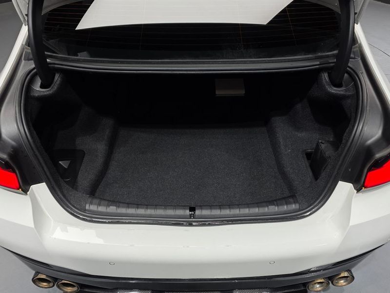 2021 BMW 5 Series 530i xDrive M Sport Package photo 17