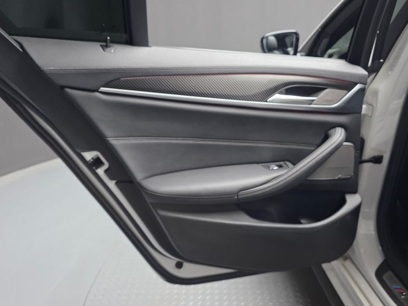 2021 BMW 5 Series 530i xDrive M Sport Package photo 25