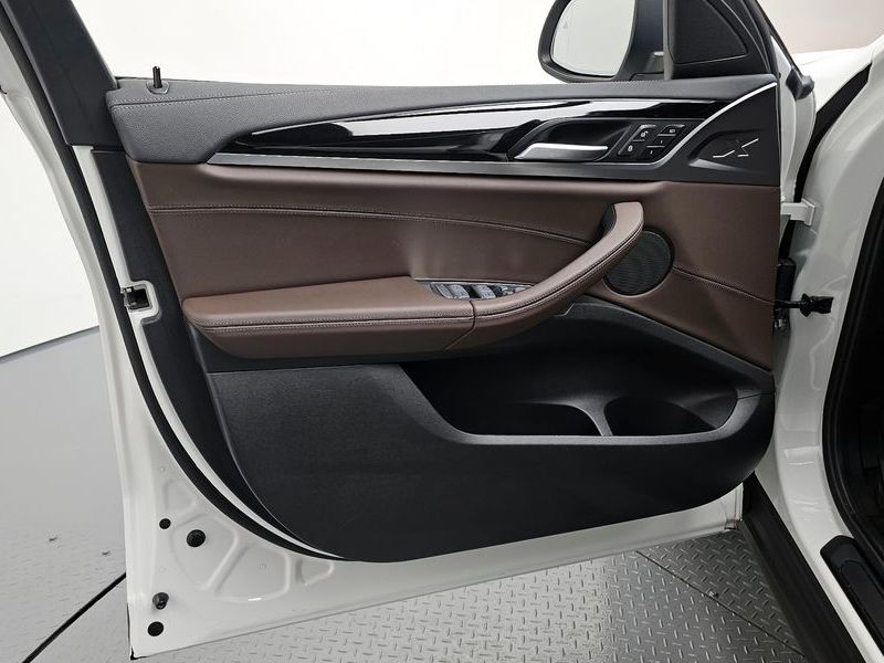 2023 BMW X4 xDrive20i xLine photo 24