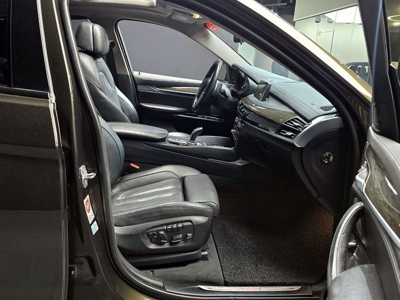 2015 BMW X6 xDrive 40d photo 11