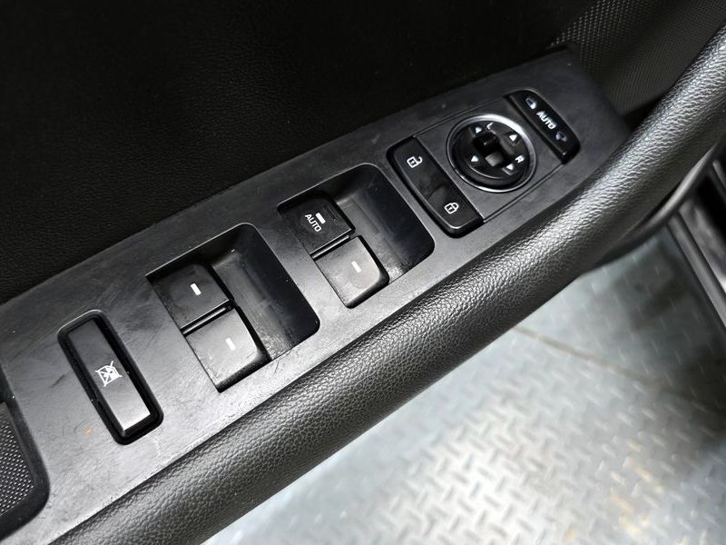 2016 Hyundai Sonata LPI Modern photo 14