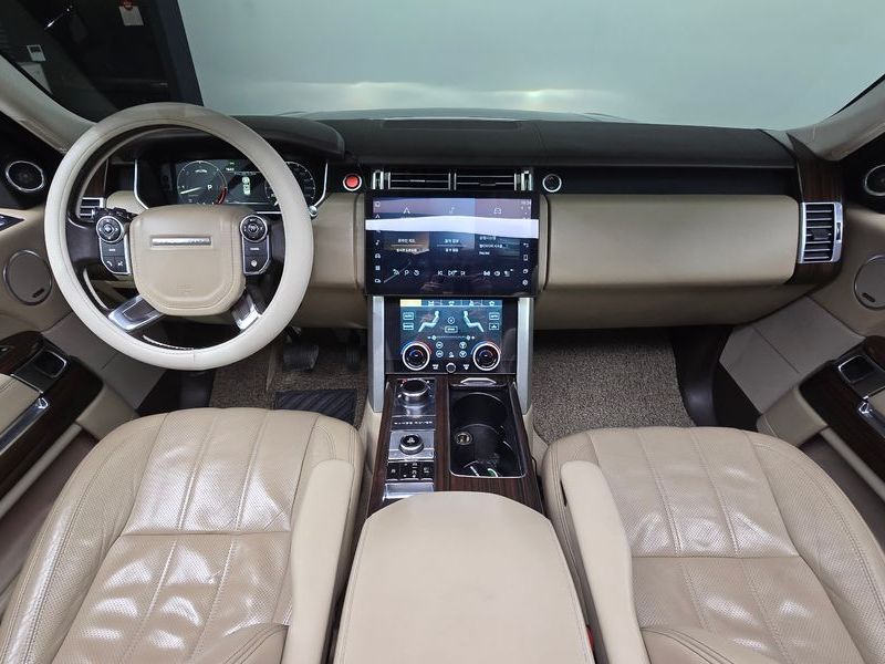 2014 Land Rover Range Rover 4.4 SDV8 Vogue SE DIESEL photo 7