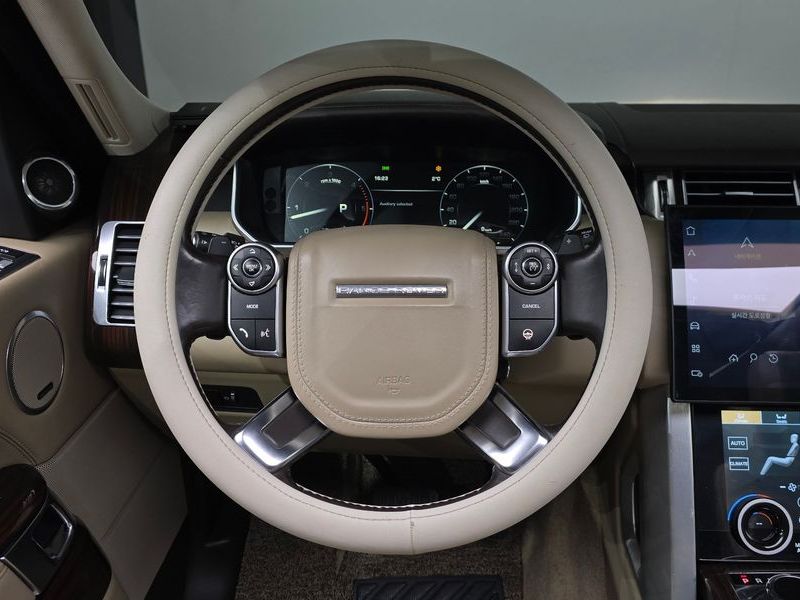 2014 Land Rover Range Rover 4.4 SDV8 Vogue SE DIESEL photo 13