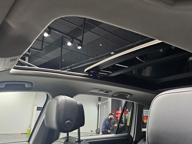 2022 Volkswagen Tiguan 2.0 TDI Prestige photo 18