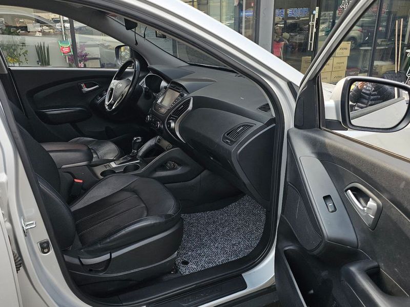 2015 Hyundai Tucson Diesel(e-VGT) 2WD Smart special photo 10