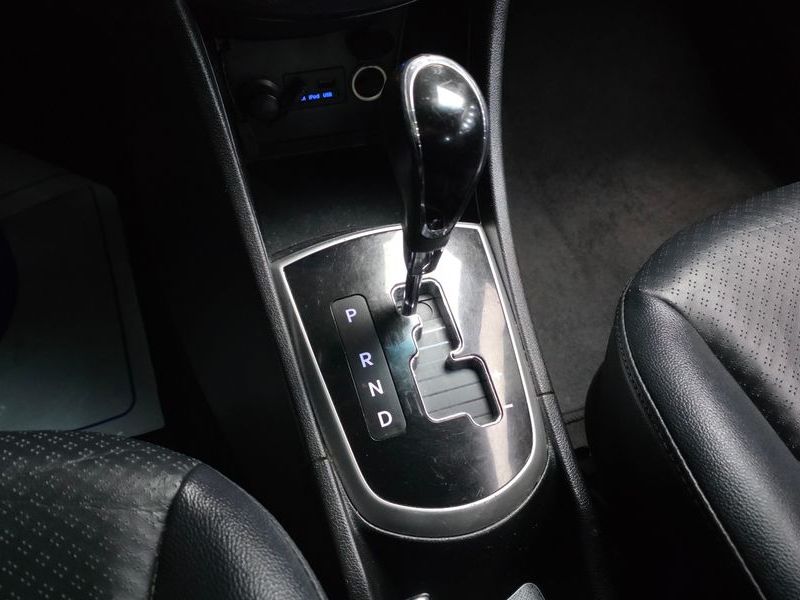 2014 Hyundai 엑센트 Diesel 1.6 VGT Modern photo 9
