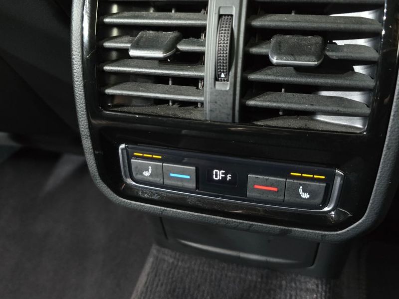 2018 Volkswagen Arteon 2.0 TDI Prestige photo 18