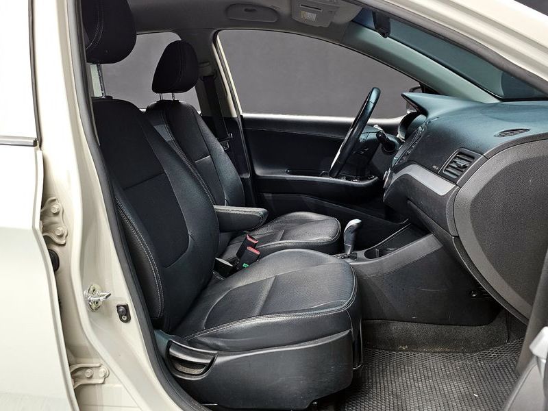 2015 Kia Morning Luxury photo 10