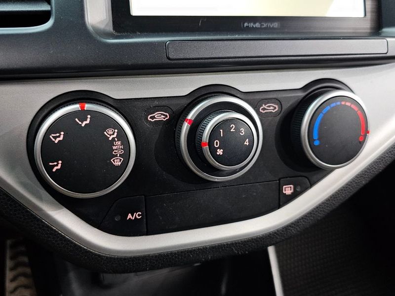 2015 Kia Morning Luxury photo 15