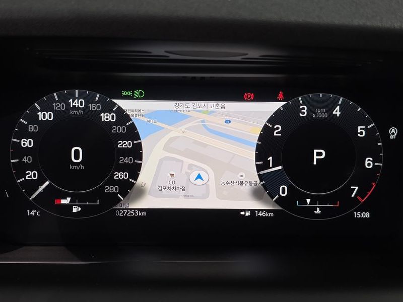 2022 Land Rover Discovery Sport P250 SE photo 8