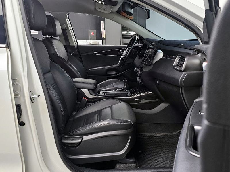 2017 Kia Sorento Diesel 2.0 2WD Prestige photo 10