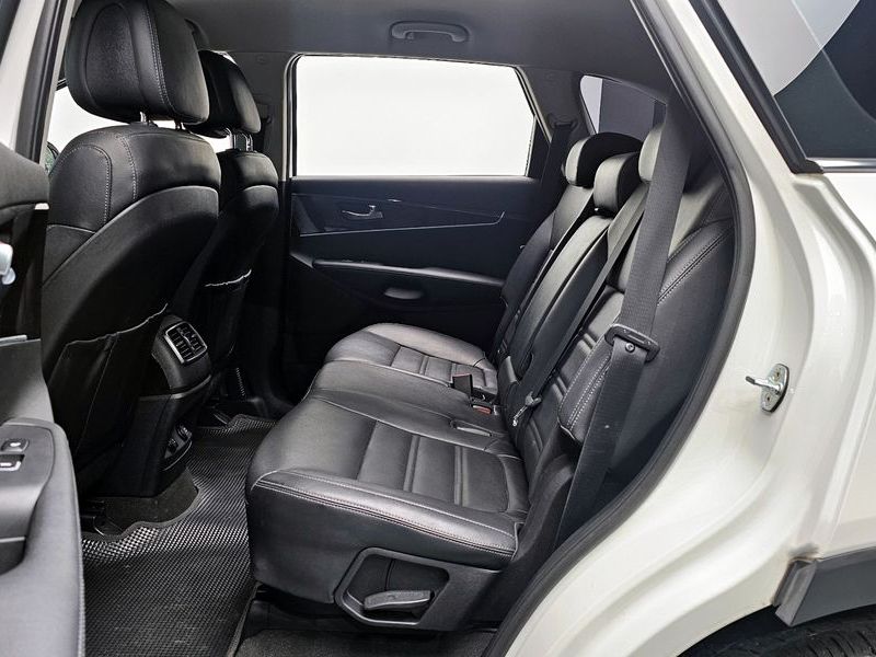 2017 Kia Sorento Diesel 2.0 2WD Prestige photo 13