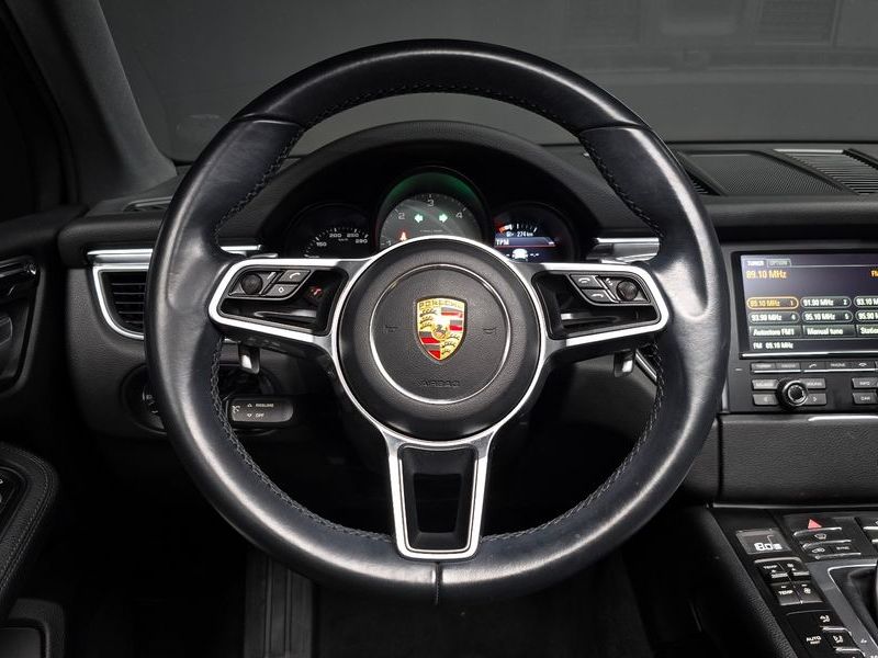 2016 Porsche Macan 3.0 S Diesel 95B photo 13