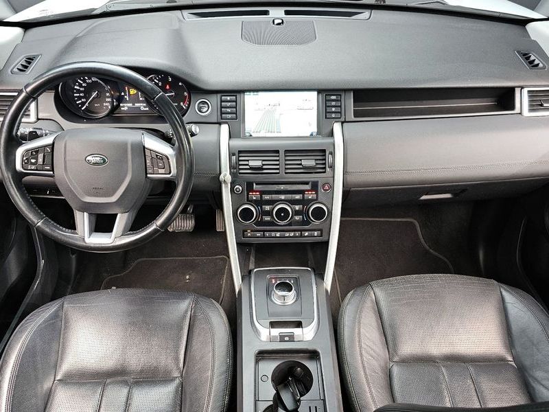 2016 Land Rover Discovery Sport 2.0 TD4 SE photo 7