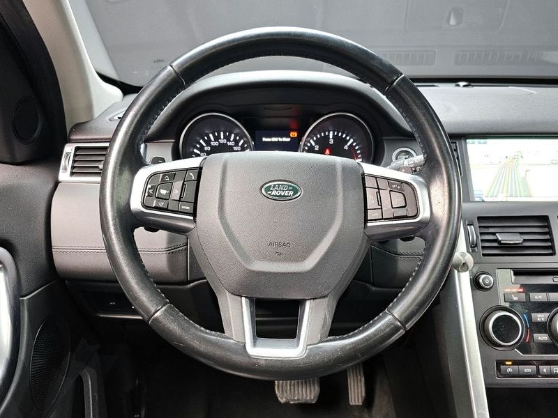2016 Land Rover Discovery Sport 2.0 TD4 SE photo 13