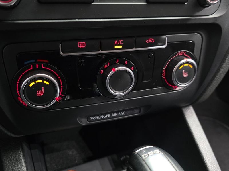 2014 Volkswagen Jetta 1.6 TDI Blue Motion 6th photo 16