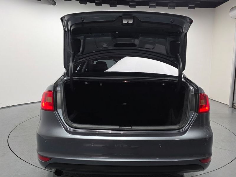 2014 Volkswagen Jetta 1.6 TDI Blue Motion 6th photo 20