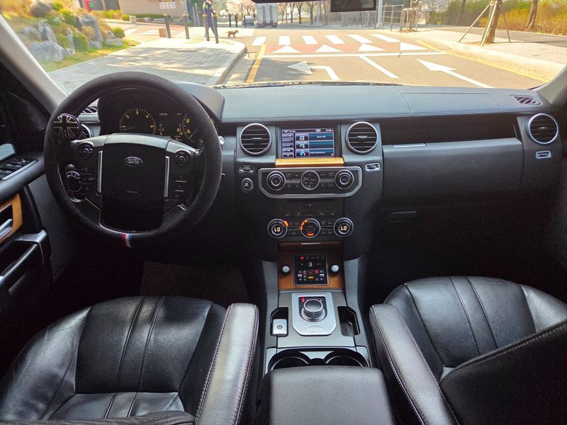 2012 Land Rover Discovery 3.0 SDV6 SE photo 7