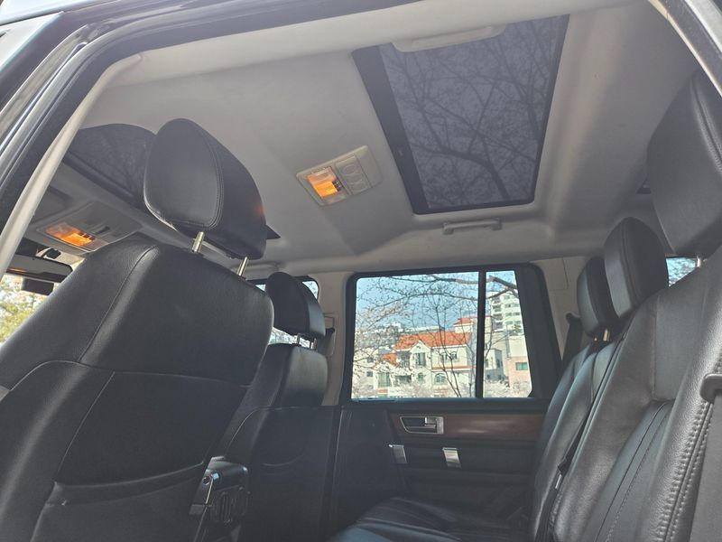 2012 Land Rover Discovery 3.0 SDV6 SE photo 13