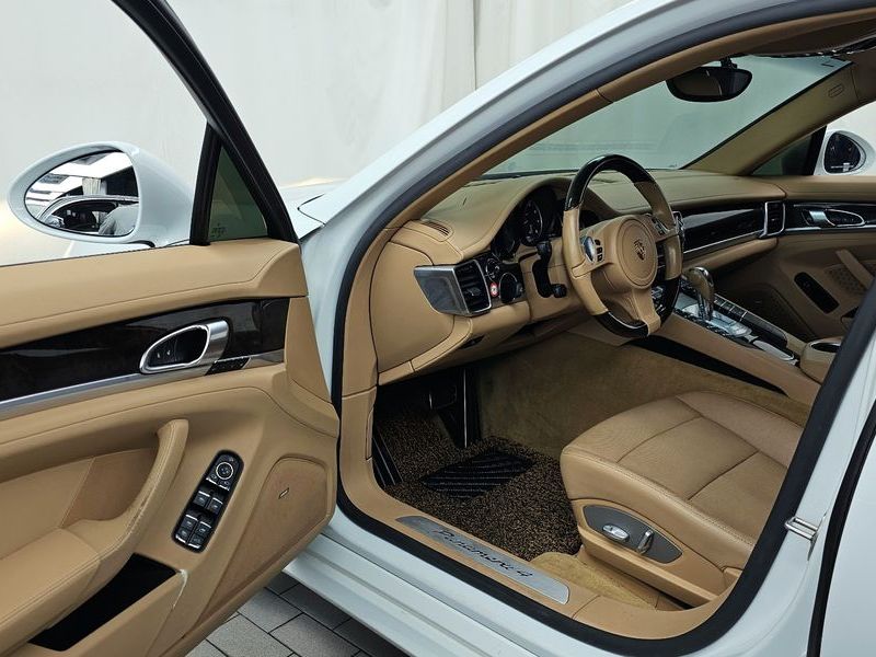 2015 Porsche Panamera 3.6 AWD 970 photo 10