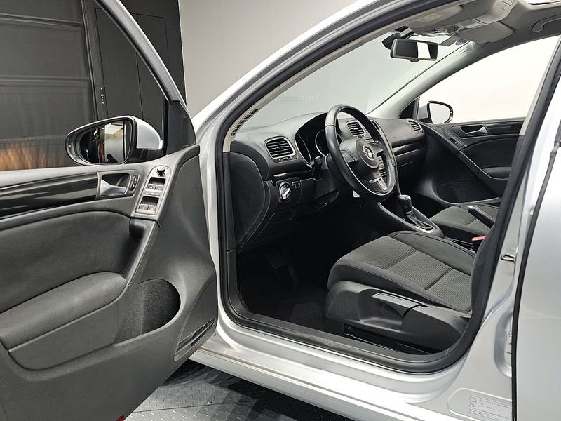 2012 Volkswagen Golf 2.0 TDI photo 10