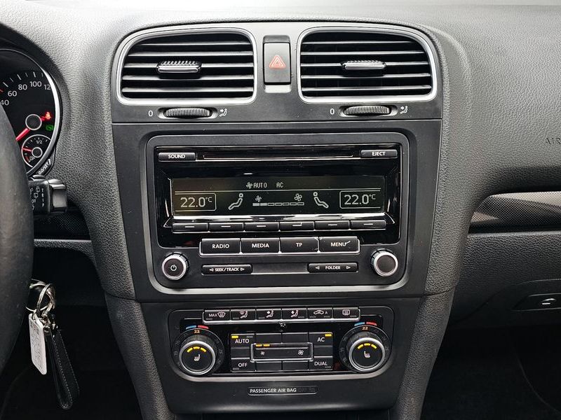 2012 Volkswagen Golf 2.0 TDI photo 14