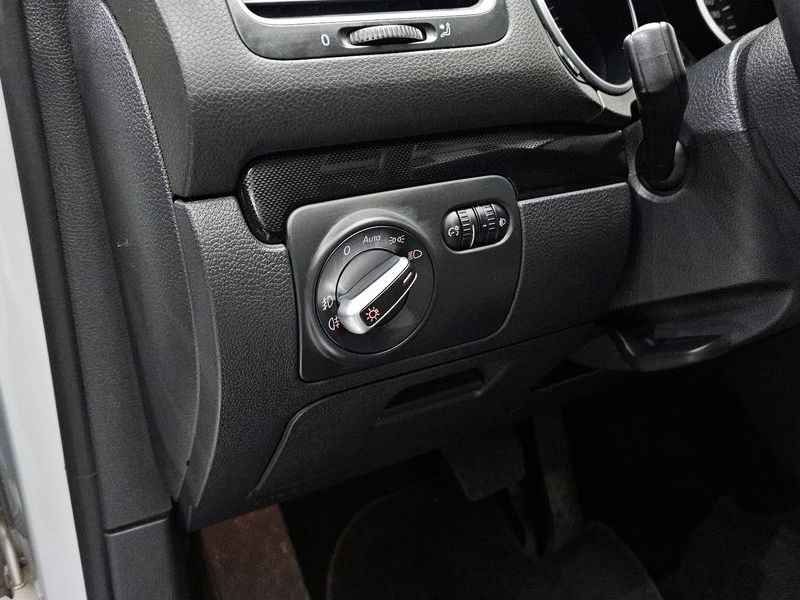 2012 Volkswagen Golf 2.0 TDI photo 17
