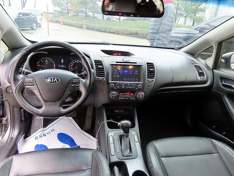 2014 Kia K3 Diesel Prestige photo 7