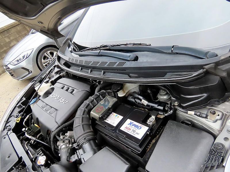 2014 Kia K3 Diesel Prestige photo 19