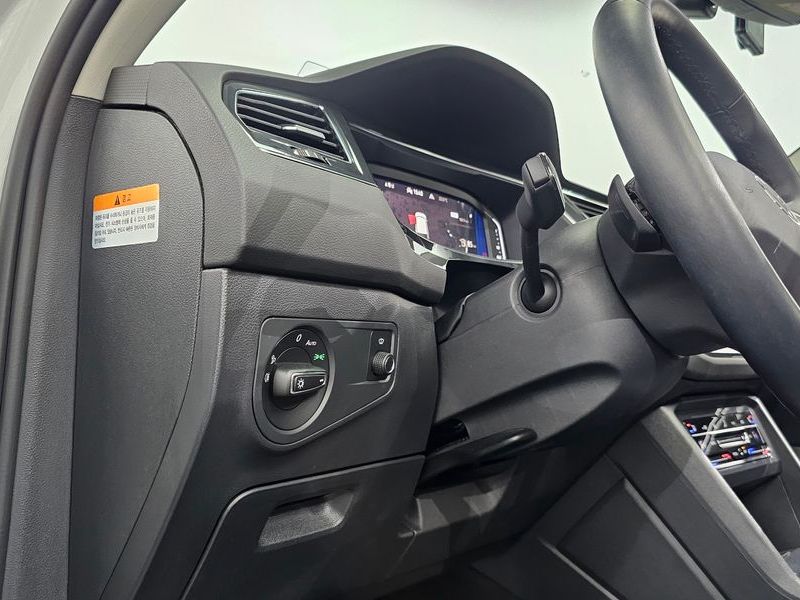 2023 Volkswagen Tiguan 2.0 TSI Prestige photo 14