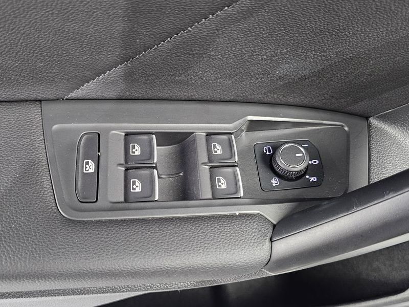 2023 Volkswagen Tiguan 2.0 TSI Prestige photo 29