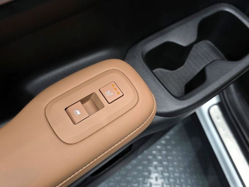 2024 Hyundai Santa Fe HEV 1.6 4WD Calligraphy photo 18