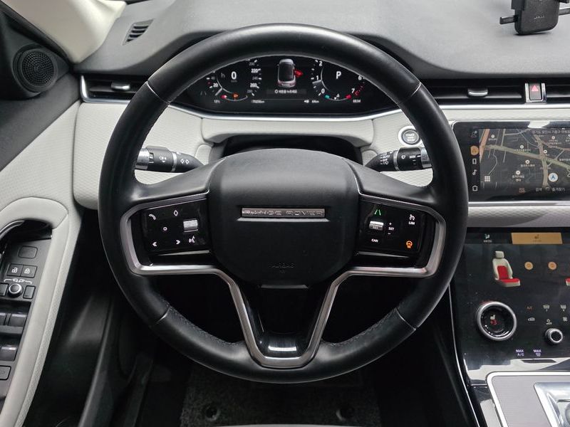 2021 Land Rover Range Rover Evoque P250 S photo 13
