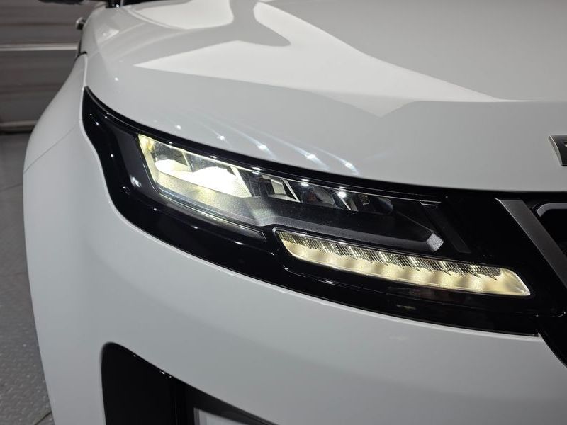 2021 Land Rover Range Rover Evoque P250 S photo 22