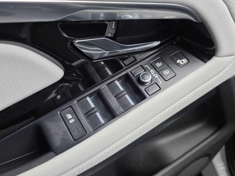 2021 Land Rover Range Rover Evoque P250 S photo 27