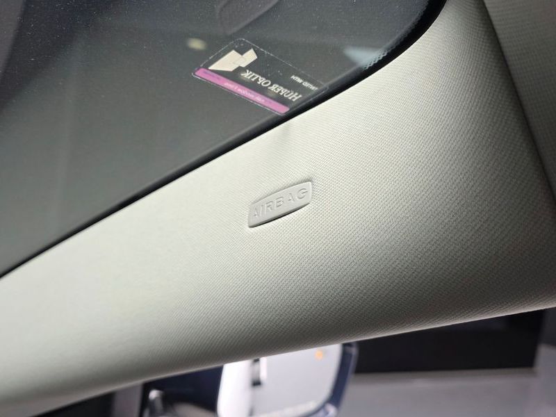 2021 Land Rover Range Rover Evoque P250 S photo 28