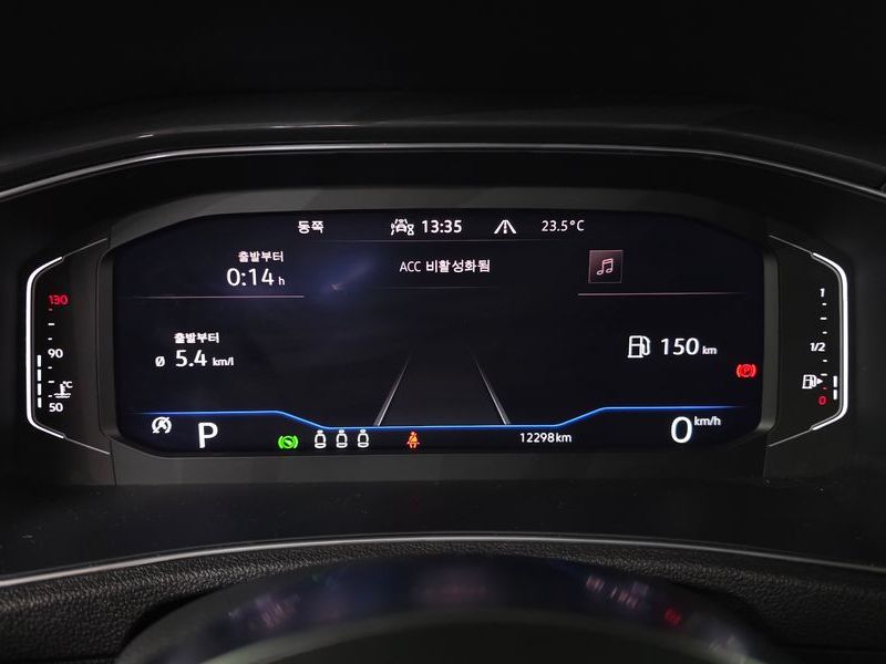 2022 Volkswagen 티록 2.0 TDI Prestige photo 8