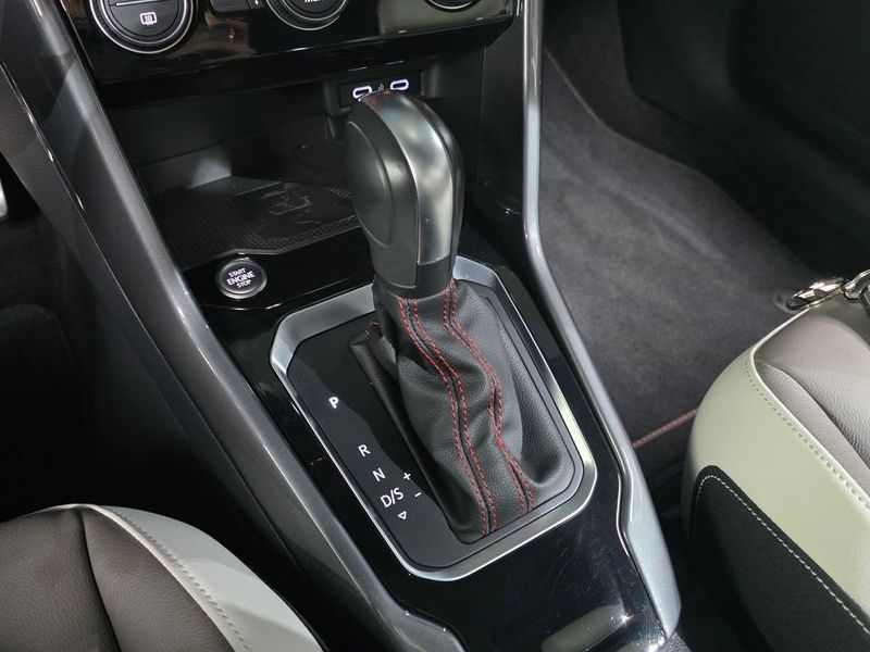2022 Volkswagen 티록 2.0 TDI Prestige photo 9