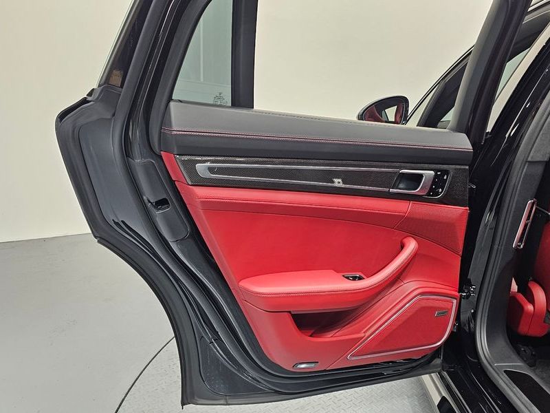 2020 Porsche Panamera 4.0 GTS photo 25