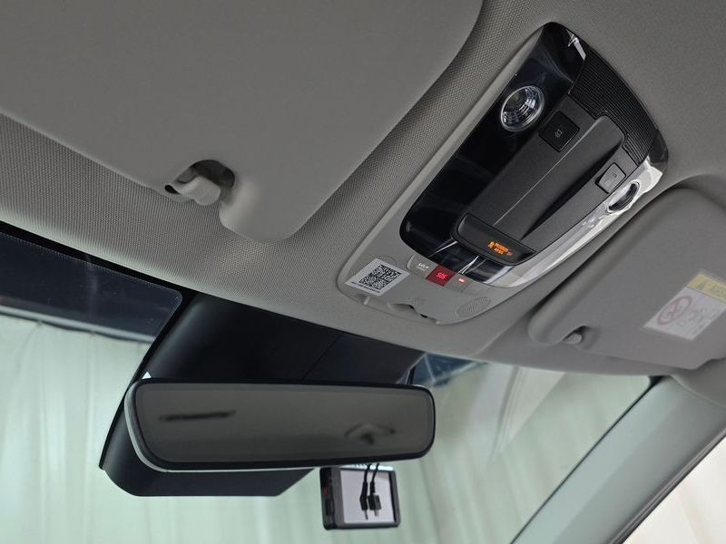 2022 Kia EV6 Standard Air photo 15