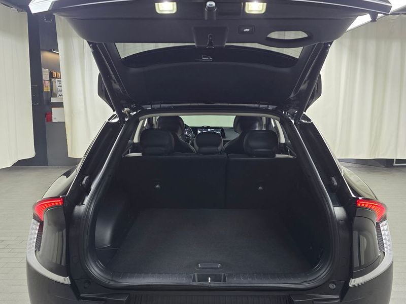 2022 Kia EV6 Standard Air photo 20