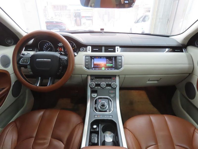 2012 Land Rover Range Rover Evoque 2.0 Si4 Prestige photo 7
