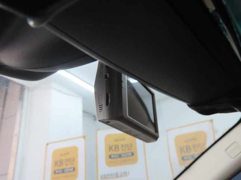 2012 Land Rover Range Rover Evoque 2.0 Si4 Prestige photo 11