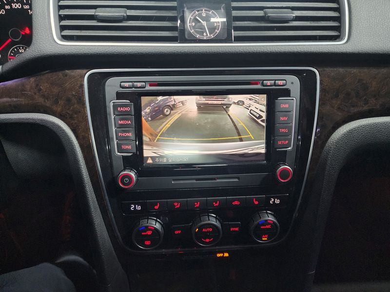 2015 Volkswagen Passat 2.0 TDI B7 photo 19