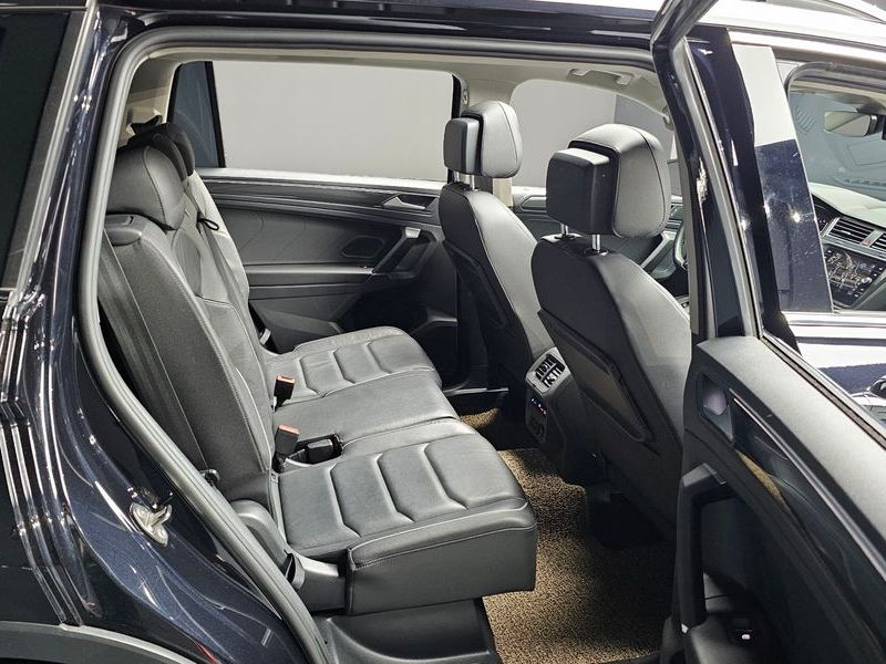 2020 Volkswagen Tiguan 2.0 TDI Prestige photo 12