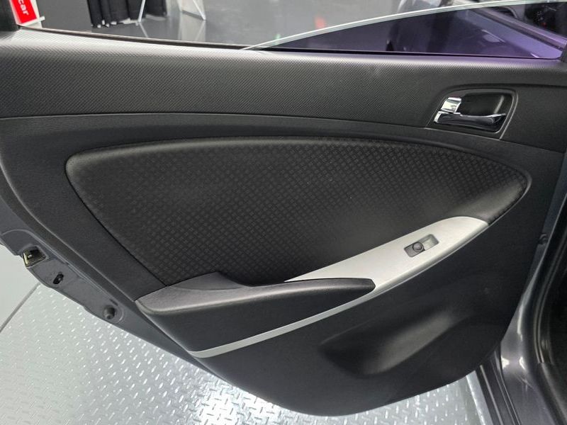 2012 Hyundai 엑센트 1.6 GDI Top photo 25