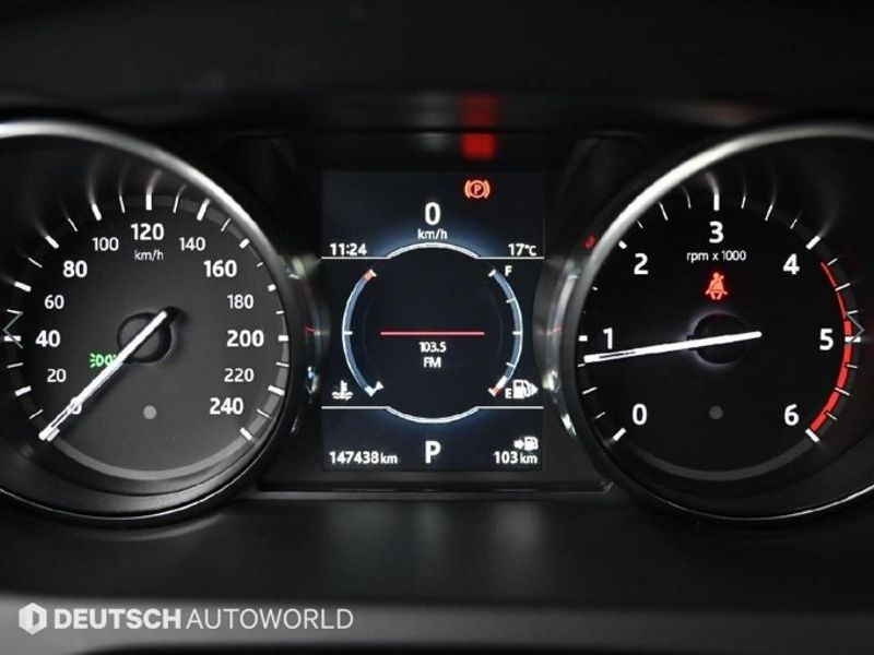2017 Land Rover Discovery Sport 2.0 TD4 SE photo 8